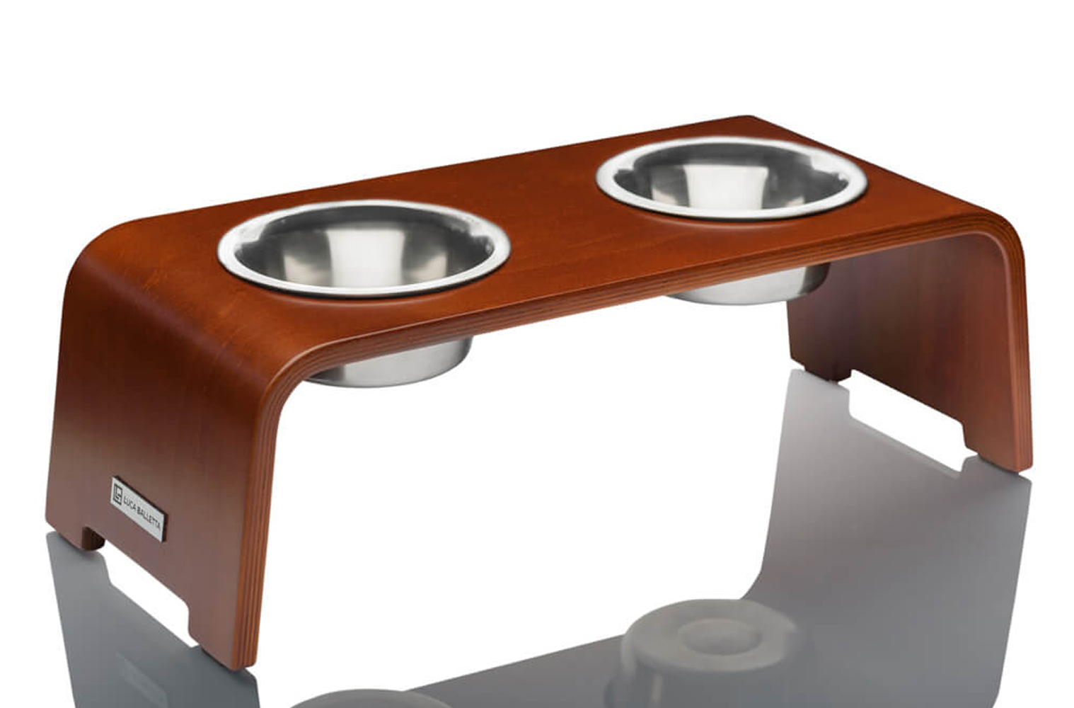 DOG BAR و DOG BED من تأليف لوكا باليتا