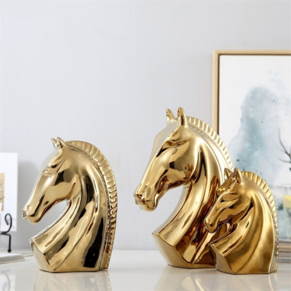 ديكور حرف الحصان الذهبي اكسسوارات اكسسوارات منزلية