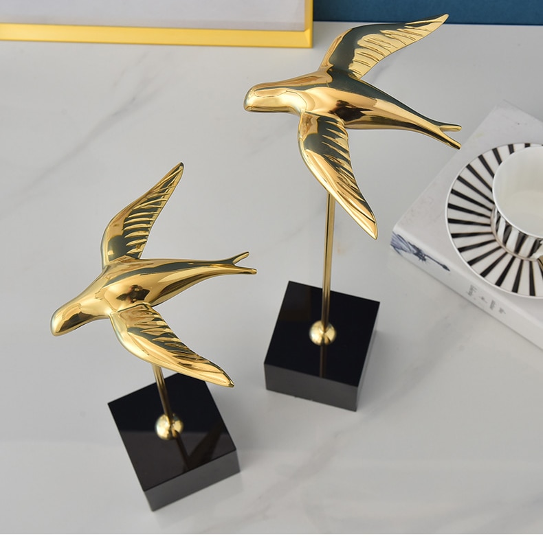 Modern Gold Metal Abstract Flying Swallows Statue Home Decor Crafts Room Decoration Objects Office Black CrystalBase Figurines