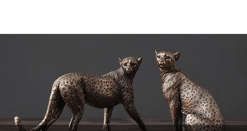 Retro Cheetah Ornaments Golden Jaguar Statue Desk Decoration Animal Statuette Resin Leopard Crafts American Vintage Home Decor