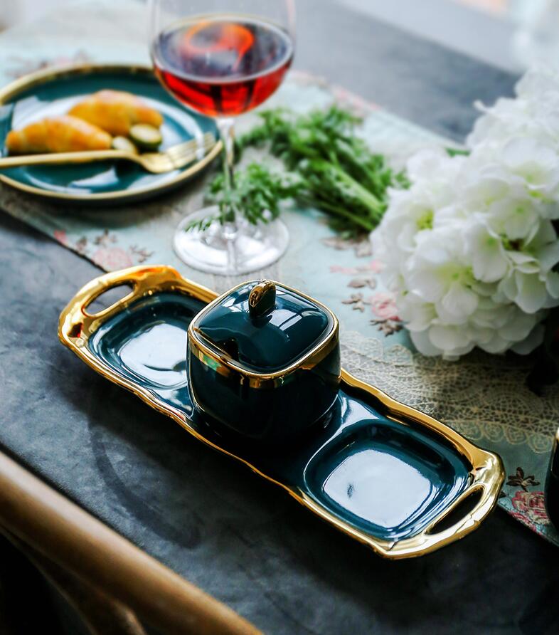 Northern European Light Luxury Emerald Ceramic Sugar Cans Salt MSG Jar Seasoning Jar Seasoning Box Four-piece Household Set