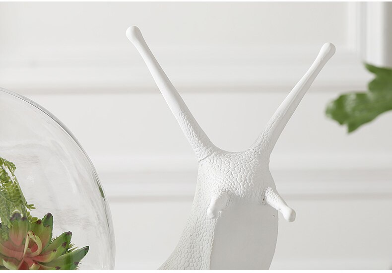 Nordic Snail Tortoise Statue With Glass Cover Decor Micro Landscape For Home Living Room Office Desktop Flower Pots Soft Decor