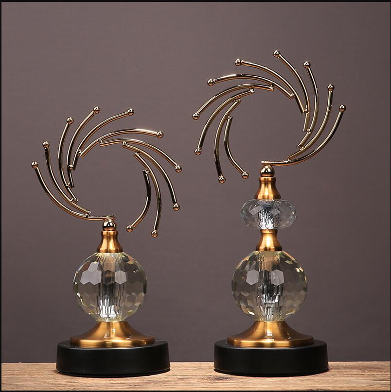 American Creative Abstract Metal Crystal Ornament Decoration Craft Wedding Gifts Office Home Livingroom Desktop Figurines Statue