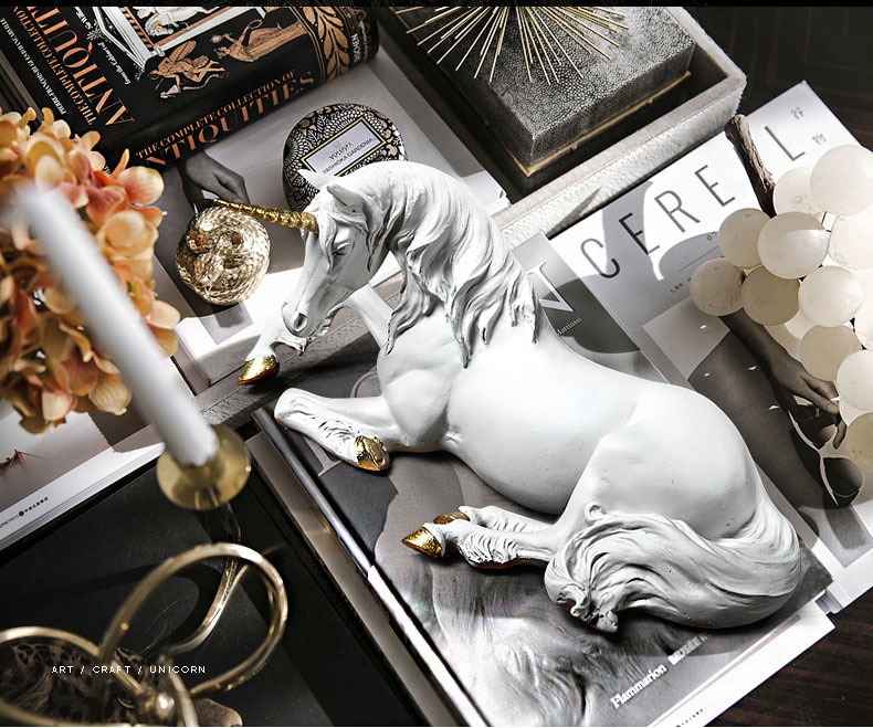 Creative Resin Cute White Unicorn Figurine Ornament Decoration Art Home Furnishing Decoration Crafts Birthday Gift