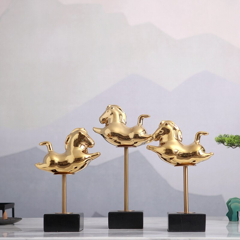 Chinese Gold Running Ceramic Horse Statue Craft Room Decor Objects Office Animal Marble Desktop Display Home Decor Accessories