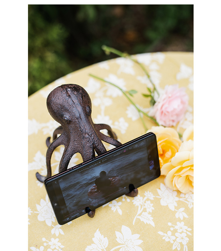 Flying Pig Octopus Mobile Phone Business Card Holder Statue Craft Homr Decor Objects Iron Desktop Display Home Decor Accessories