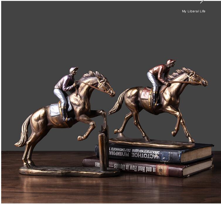 American Retro Resin Horse Racing Statue Ornaments Art Home Livingroom Table Figurines Decoration Office Desktop Sculpture Craft