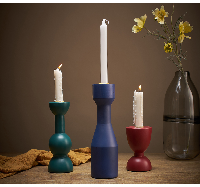 Classic Resin Candlestick Home Decoration Accessories Modern Candle Holders Living Room Decorative Nordic Wedding Table Decorate