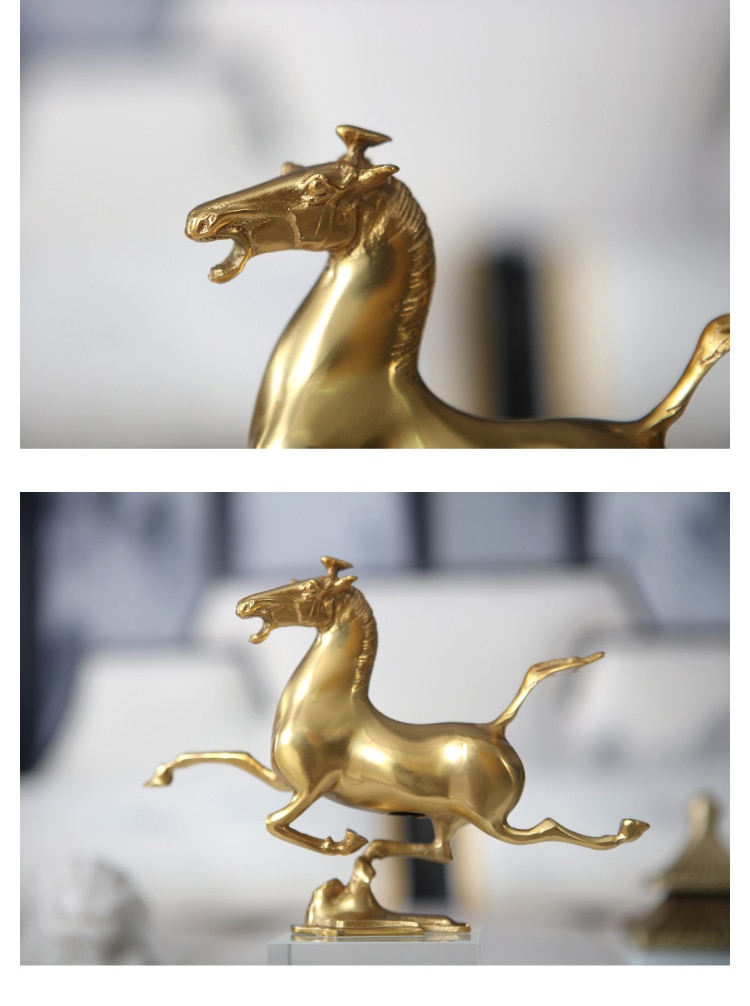 Modern Running Roaring Horse Metal Decoration Table Figurines Fashion Rectangular Clear Crystal Base Home Decoration Accessories