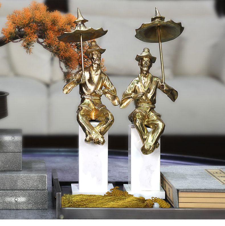 Modern Gold Brass Ancient Old Man Hold An Umbrella Sit On White Marble Statue Home Decor Crafts Decor Objects Hotel Figurines