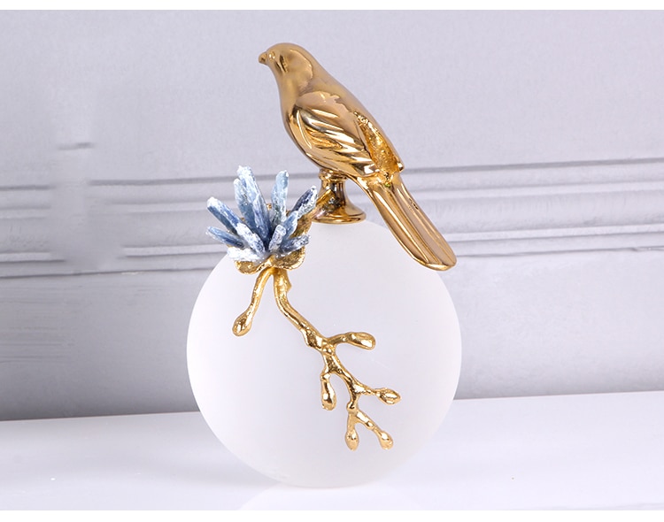 Modern Golden Bird Stand On Frosted Crystal Ball Figurines Home Crafts Living Room Decor Objects Office Brass Accessories Gifts