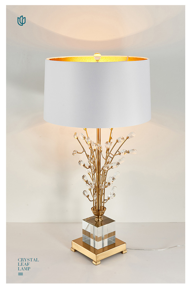 Moder Lush Foliage Shape Crystal Table Lamp For Living Room Golden Metal Lamp Luxury Bedroom Bedside Lamp Decorated Led Lamps
