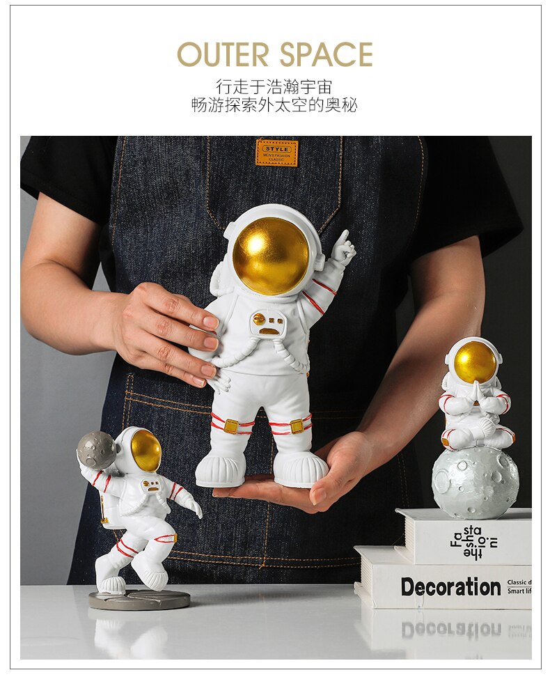 Nordic decor home decoration miniatures accessories for living room modern creative figurine Desk crafts astronaut statue Gifts