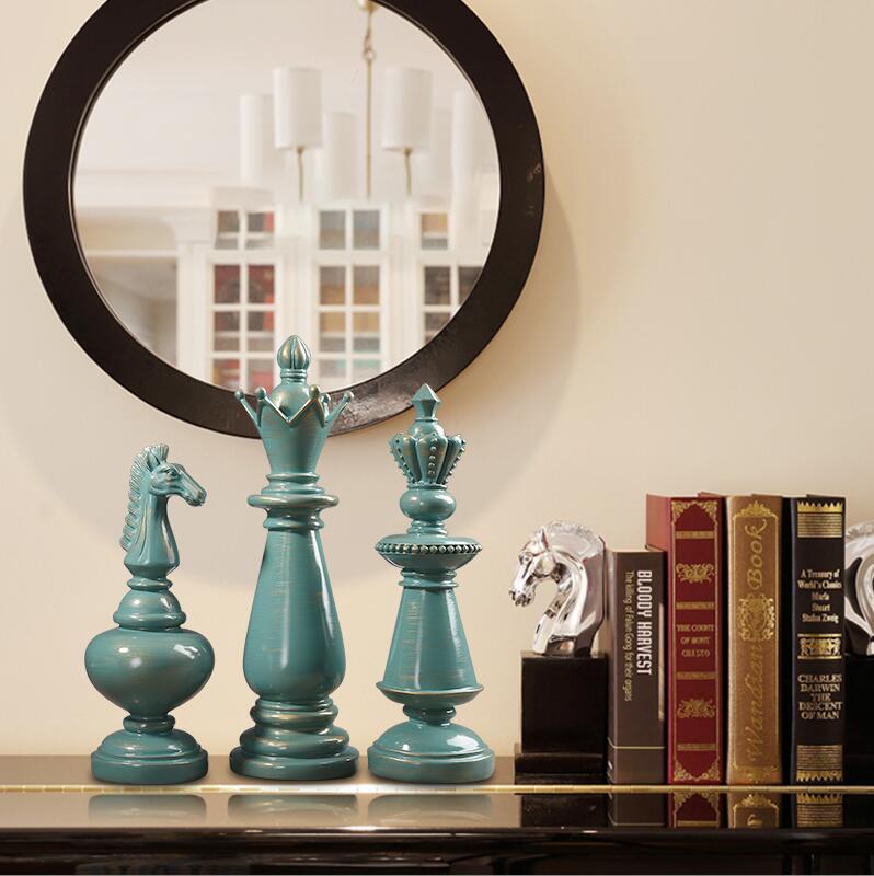 European Luxury Retro Resin International Chess Figurines Crafts Home Furnishing Decoration Livingroom Creative Ornaments Statue