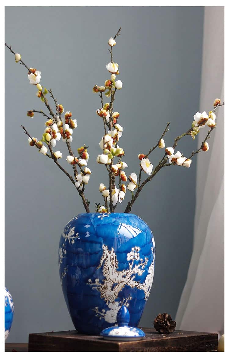 Ceramic Plum blossom Pattern Vase Antique Blue And White Porcelain Floral Arrangement Vintage Home Decor Crafts Storage Jar