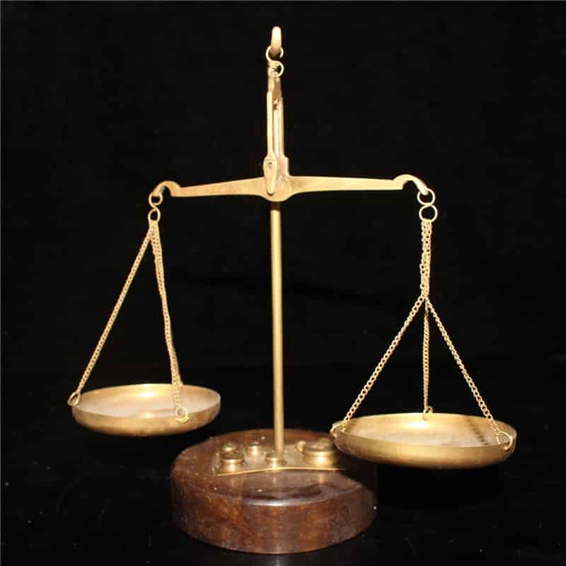 Antique ancient weighing scale silver two balance scale all copper handmade balance sandalwood base collection